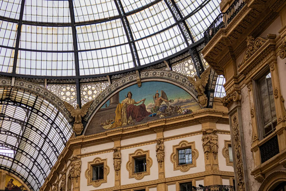 Galerie Vittorio Emanuele II à Milan et son architecture élégante